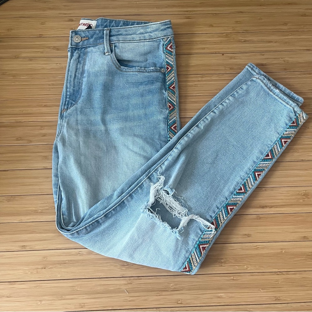 Free People Driftwood Gizelle Embroidered Denim Jeans 29 - Picture 5 of 6